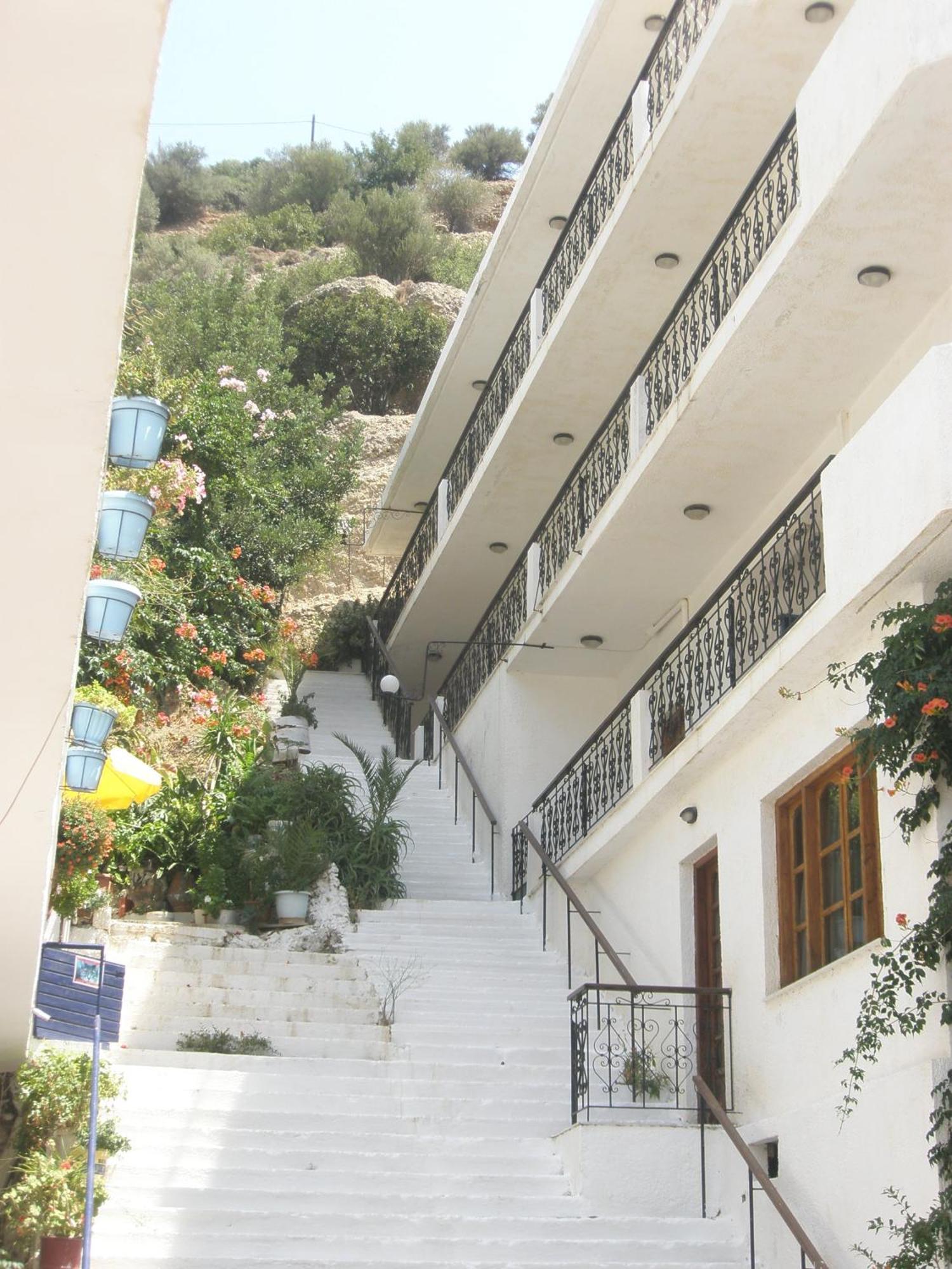 فندق Ostria أغيا غاليني المظهر الخارجي الصورة