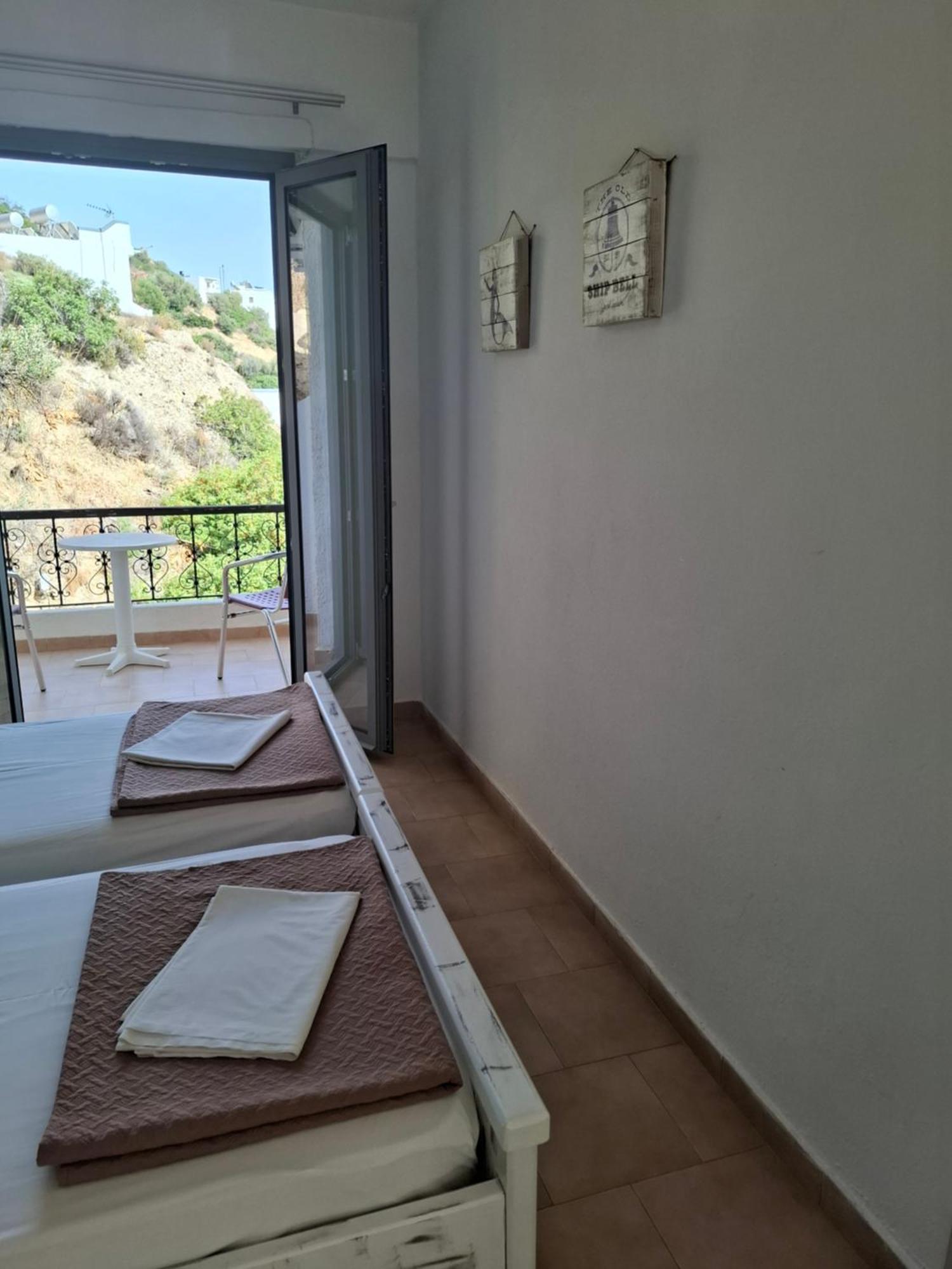 فندق Ostria أغيا غاليني المظهر الخارجي الصورة